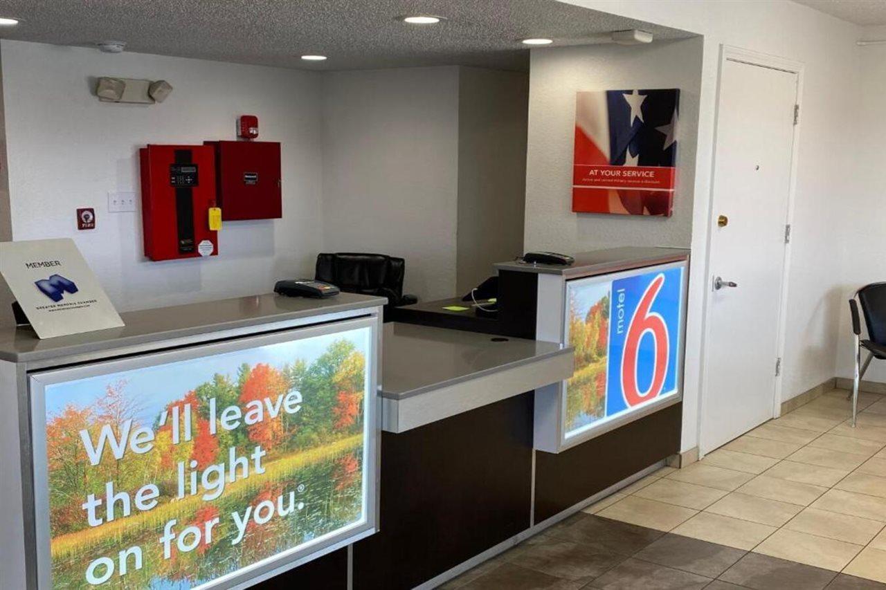 Motel 6-Memphis, Tn - Downtown Eksteriør billede