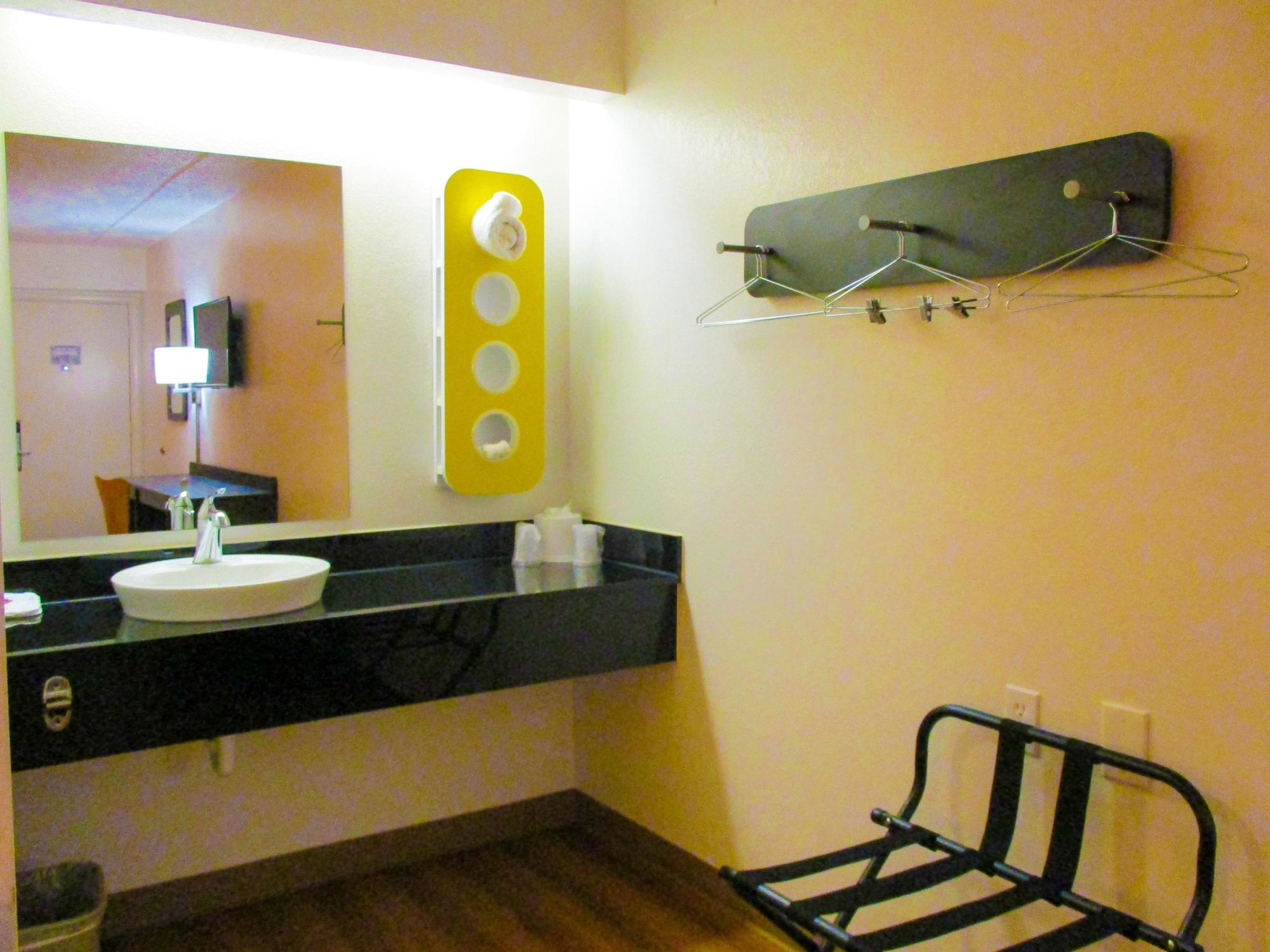 Motel 6-Memphis, Tn - Downtown Eksteriør billede