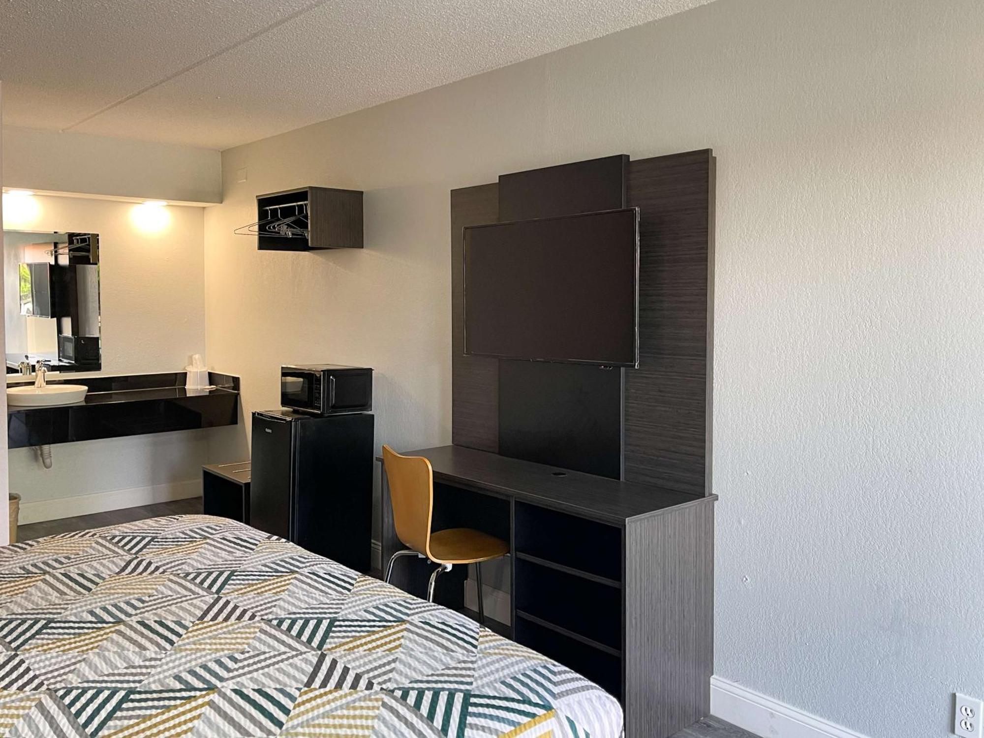Motel 6-Memphis, Tn - Downtown Eksteriør billede
