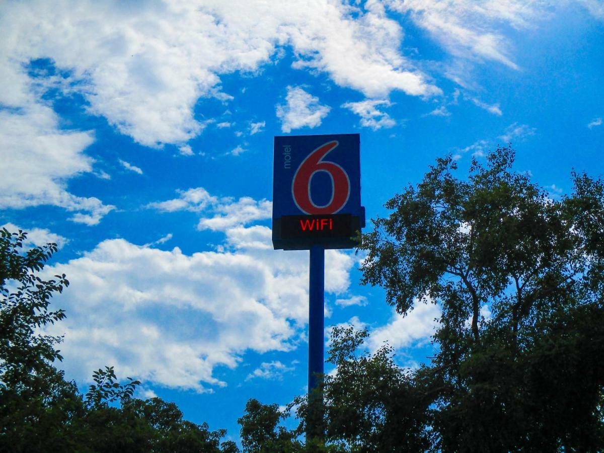 Motel 6-Memphis, Tn - Downtown Eksteriør billede